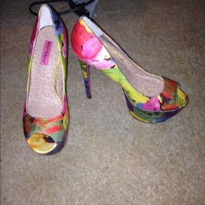 Betsy Johnson heels